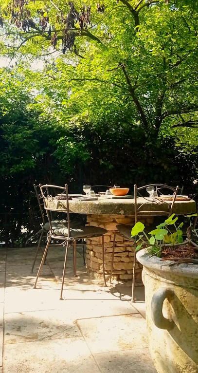 Gite de l'olivier, Chambre d'Hôtes à Faucon