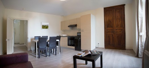 Gite du Beffroi, Location de Vacances à Nuits-Saint-Georges