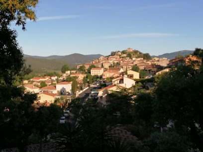 Au Jardin Des Couleurs, Chambre d'Hôtes à Pierrefeu-du-Var