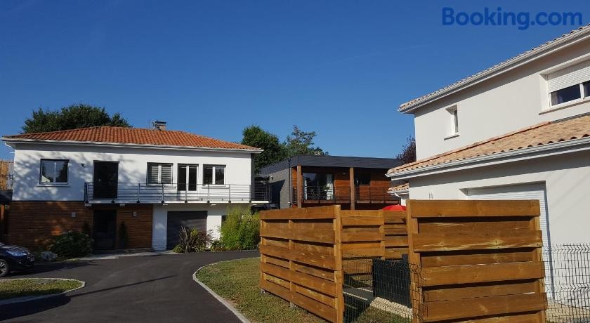 Appartement Alouette France, Location de Vacances à Pessac
