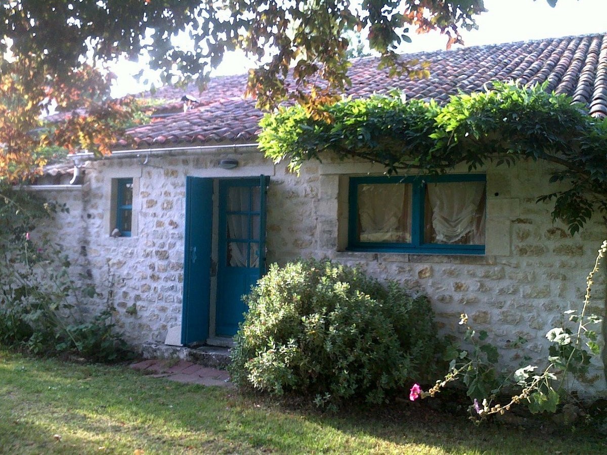 La Pergola du Sourire, Chambre d'Hôtes à Rétaud