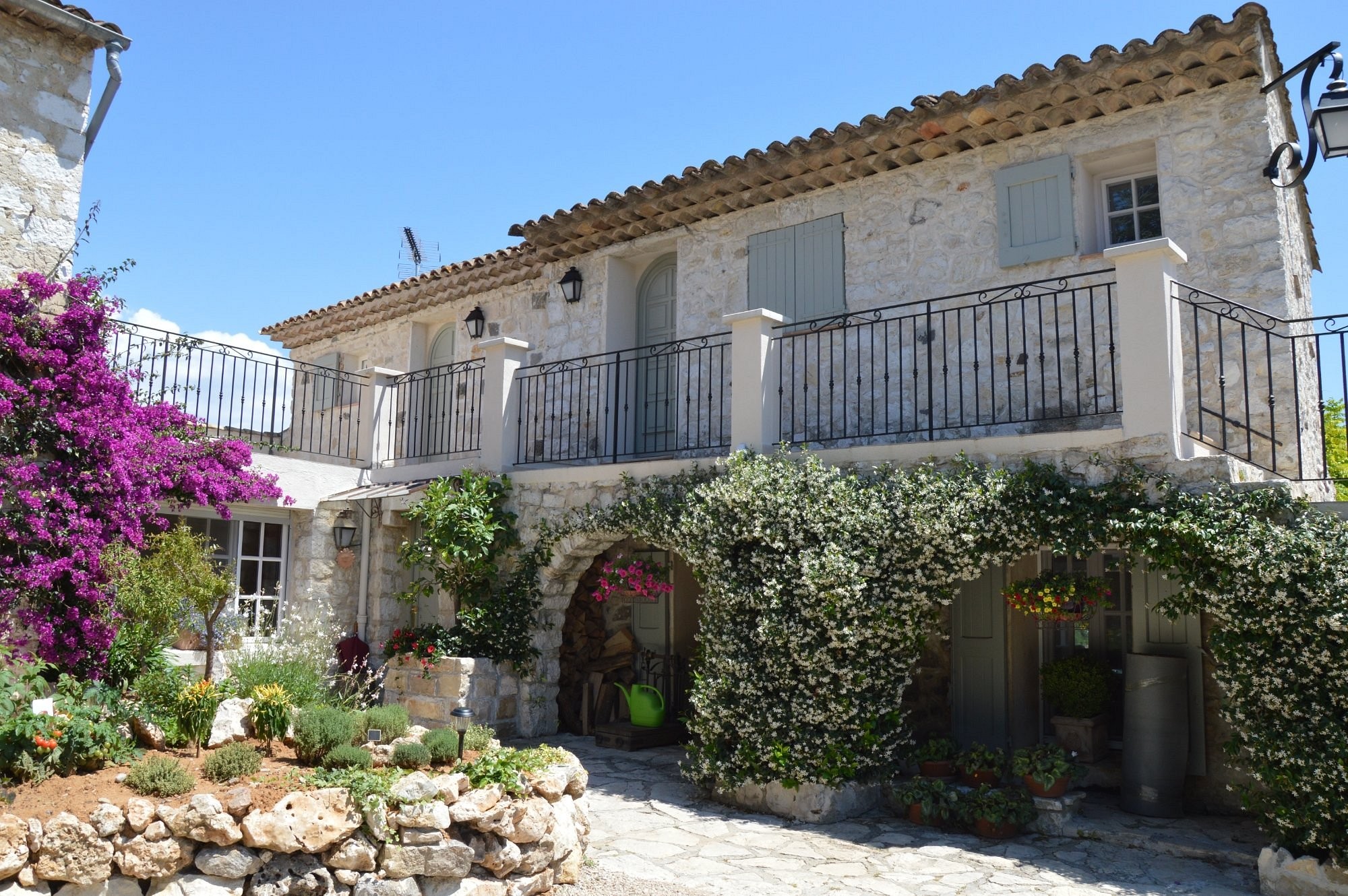 La Maison des Arômes, Chambre d'Hôtes à La Colle-sur-Loup