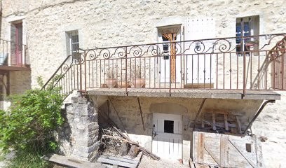 Tipi d'hôte et table d'hôte, Chambre d'Hôtes à Valdrôme