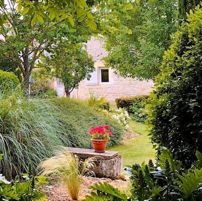 Gîte Lune De Miel, Location de Vacances à Saint-Hilaire-de-Villefranche