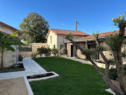 Belle An Pierre, Maison D'hôtes Et Spa, Chambre D'hôtes à Beaumont Saint-Cyr