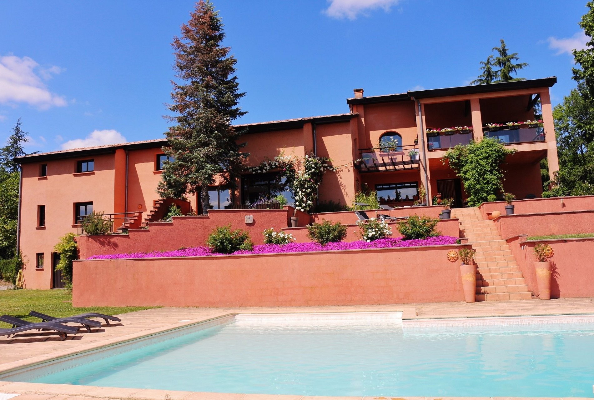 Table d hôtes Domaine Les Causeries, Chambre d'Hôtes à Laguépie