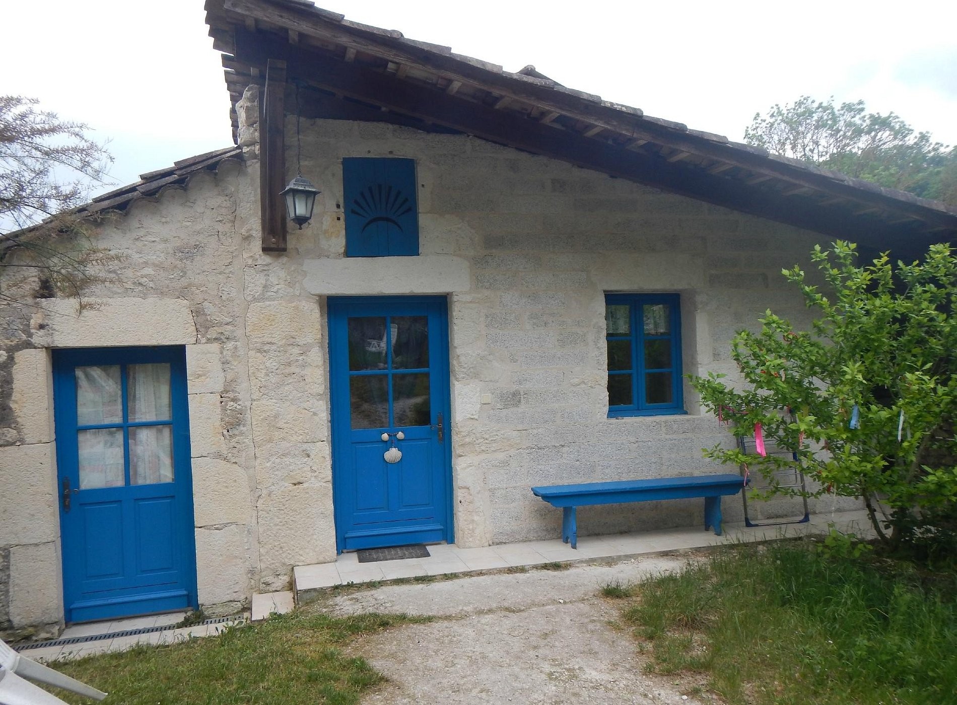 L'Etape Bleue, Chambre d'Hôtes à Lendou-en-Quercy