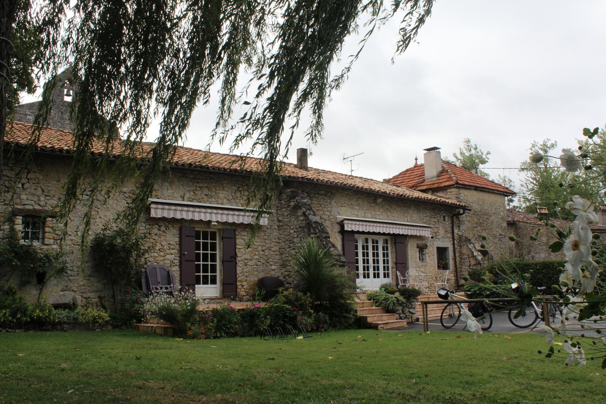 Moulin de Saint-Léger - Chambres d'hôtes, Chambre d'Hôtes à Sauveterre-de-Guyenne