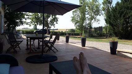 Au Prada, Chambre d'Hôtes à Larroque-Saint-Sernin