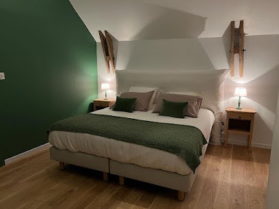 Le relais de Trébuard, Chambre d'Hôtes à Tinténiac