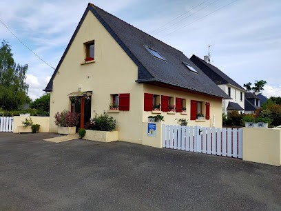 Chezpapyetmamie, Chambre d'Hôtes à Évran