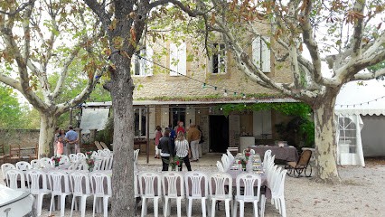 Giuliano Sylviane, Chambre d'Hôtes à Velaux