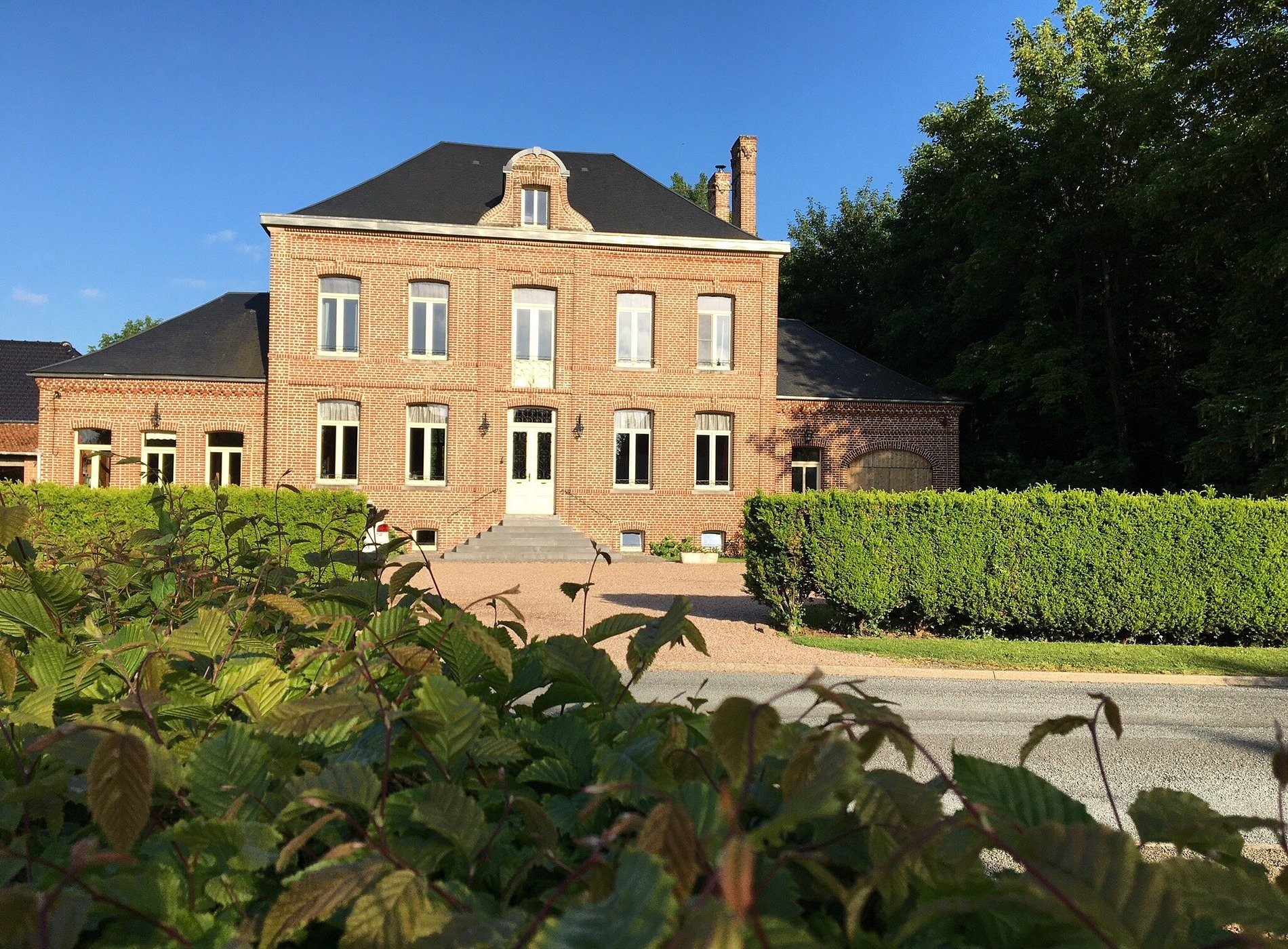 Auxpierresbleues, Chambre d'Hôtes à Humières