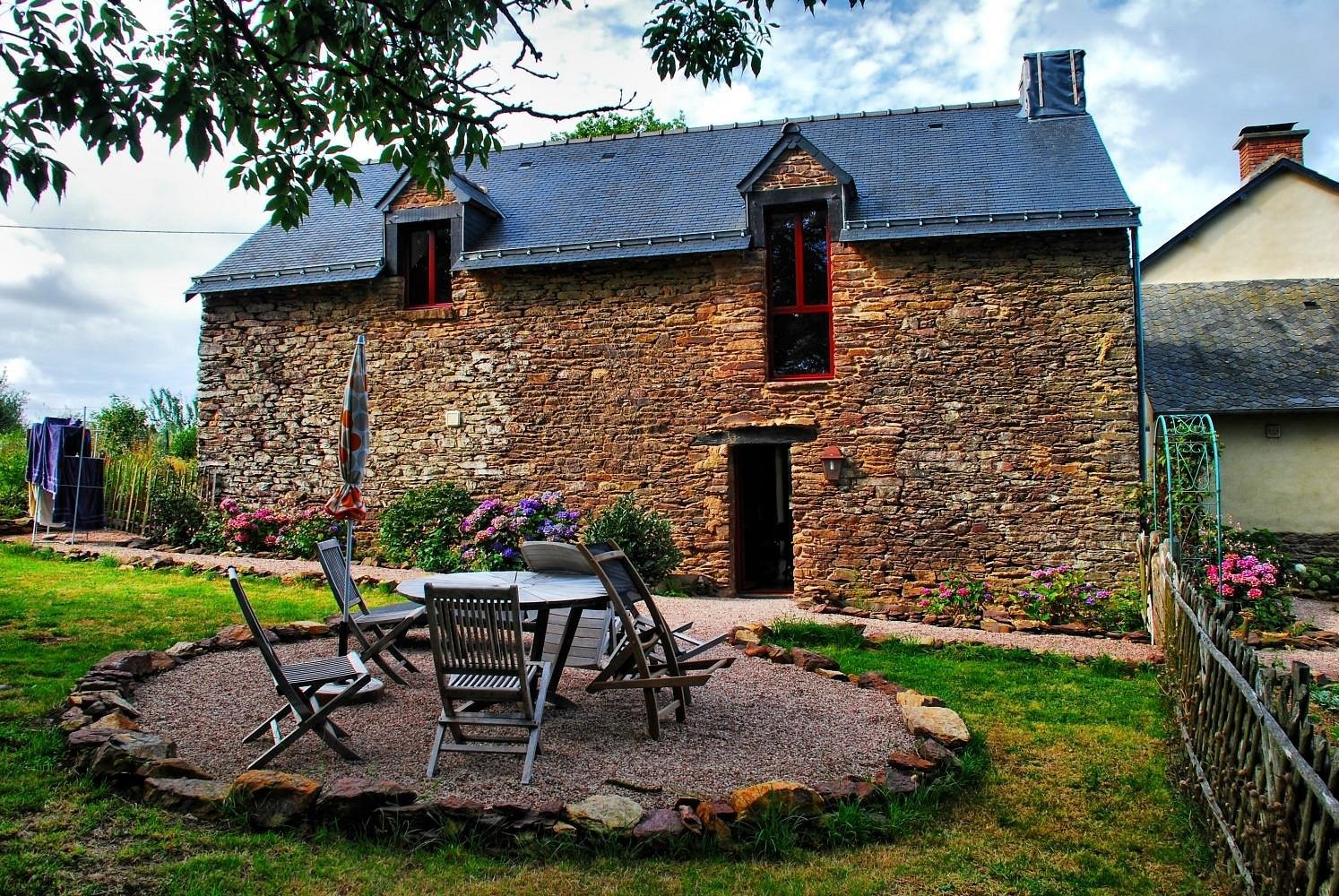 Logis de l'Étang de l'Aune, Chambre d'Hôtes à Iffendic
