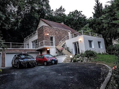 Maison face à la seine, Chambre d'Hôtes à Corbeil-Essonnes