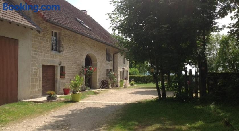 Le Four A Pain, Chambre d'Hôtes à Dompierre-sur-Mont