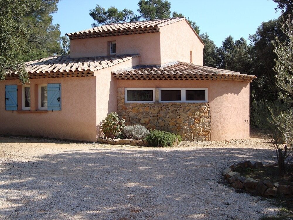 l echappée Belle, Maison d'Hôtes à Entrecasteaux