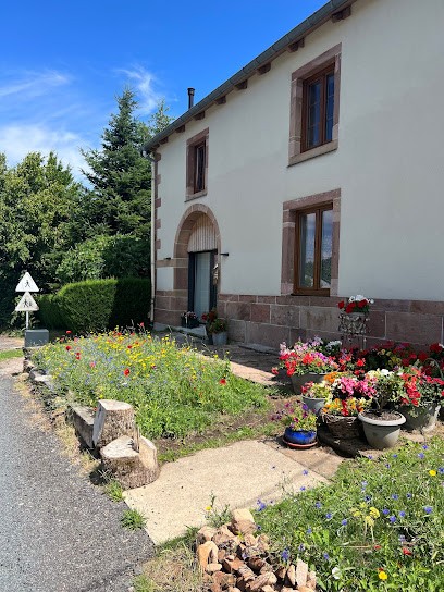 La Cure Vosgienne, Chambre d'Hôtes à Champdray