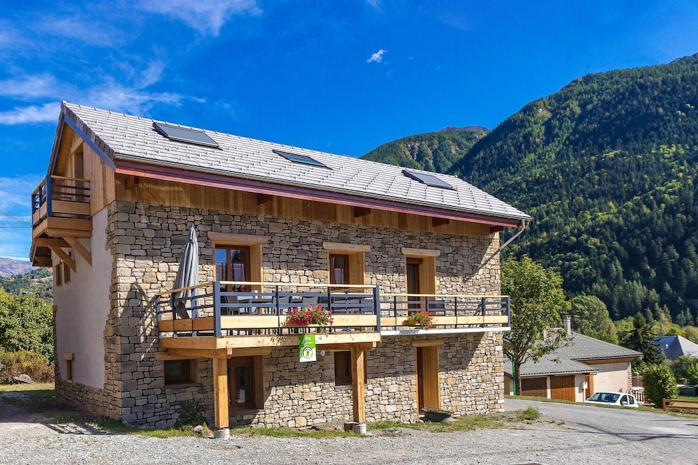 Gîtes Coste Belle Et Costillon, Maison D'hôtes à Saint-Jean-Saint-Nicolas