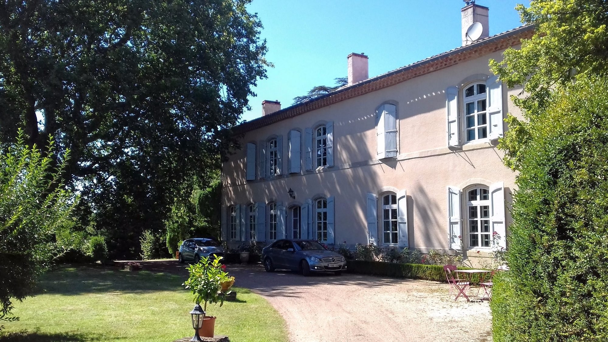 Rooms Breakfast Tarn Domaine de Lalande, Chambre d'Hôtes à Vénès