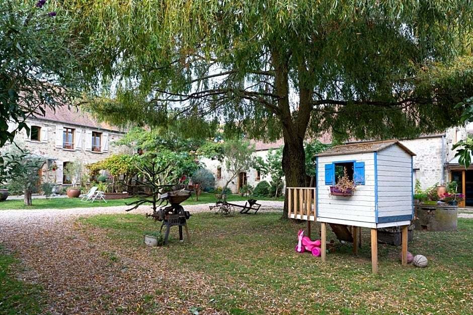 Chambre D Hôtes, Chambre d'Hôtes à Montjavoult