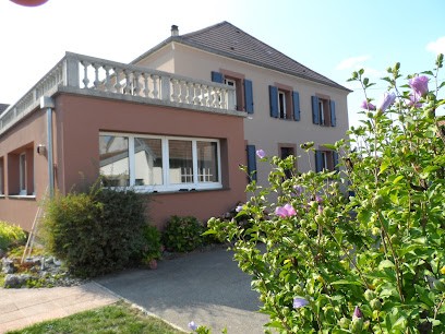 Maison Curiale, Chambre d'Hôtes à Montreux-Château