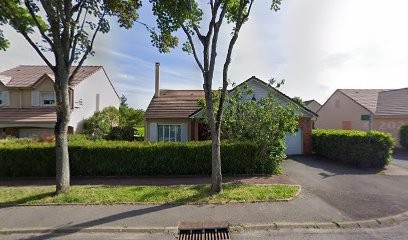 Chambre avec salle de bain privée prés Eurodisney et airport ROISSY CDG, Chambre d'Hôtes à Saint-Thibault-des-Vignes