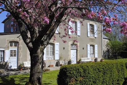 Aux 4 Cheminées, Maison d'Hôtes à Ally