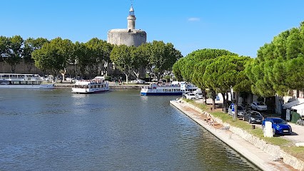 Chez Pierre, Chambre d'Hôtes à Saint-Laurent-d'Aigouze