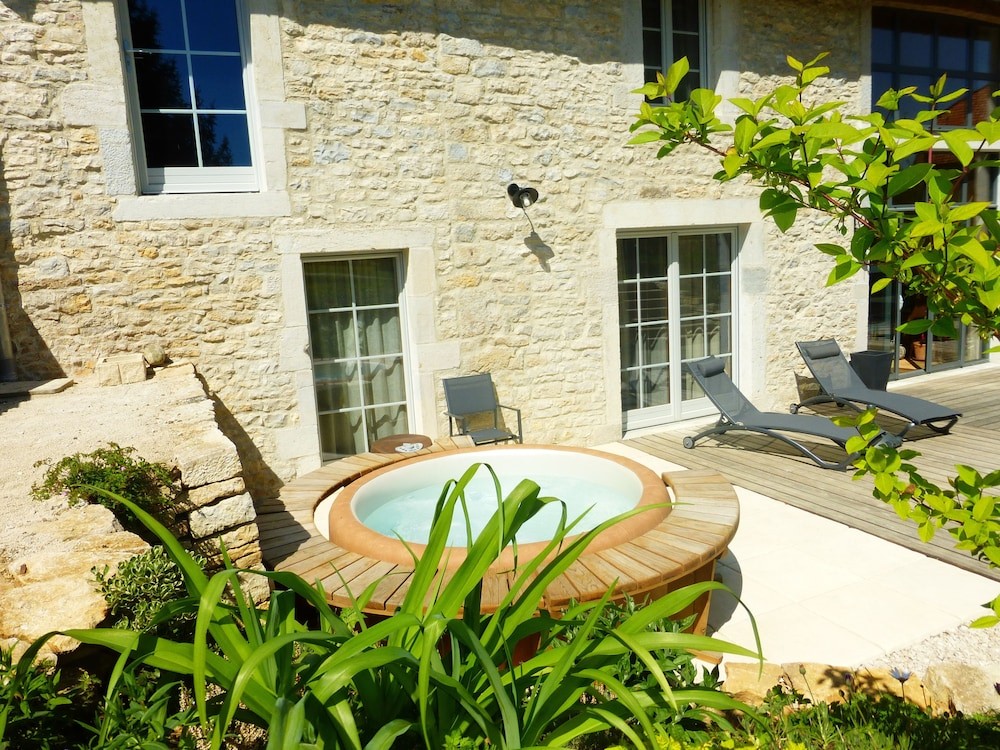 Chambres d'hôtes Béred Vuillemin, Chambre d'Hôtes à Baume-les-Dames