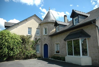 La Tourelle - Chambres D'hôtes - Changé - Le Mans, Chambre d'Hôtes à Changé