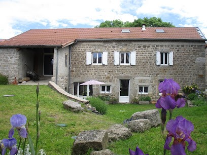 La Grange de Pradélou, Chambre d'Hôtes à Naussac-Fontanes