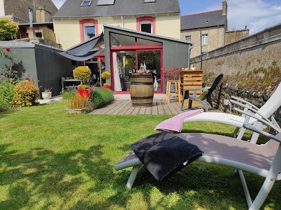 Aux Trois Palmiers, Chambre d'Hôtes à Saint-Brieuc