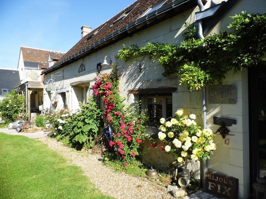 La Grange Dîmière, Chambre d'Hôtes à Saint-Genouph
