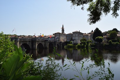 Le Petit Tournesol, Chambre d'Hôtes au Grand-Madieu