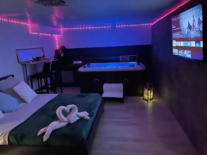 Bulle de nuit | Suites de charmes avec Jacuzzi privatif, Chambre d'Hôtes à Châteauneuf-les-Martigues