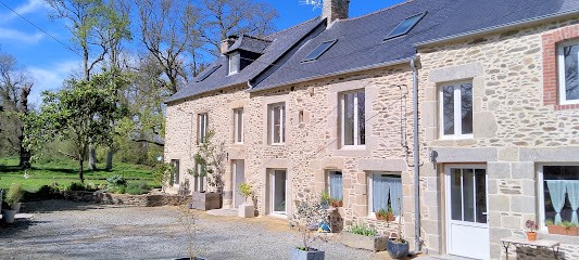 L'Eau Qui Dort - Gîte, Chambres Et Table D'hôtes, Chambre d'Hôtes à Pleslin-Trigavou
