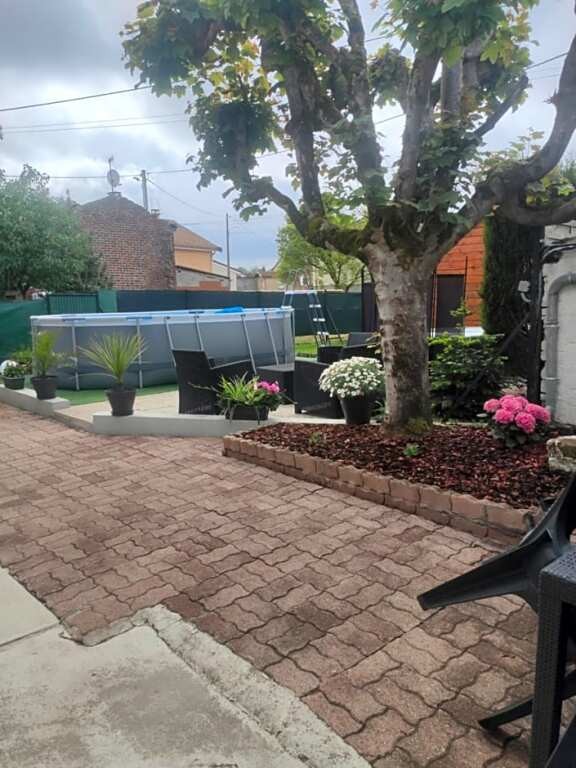 La Cigogne, Chambre d'Hôtes à Éclaron-Braucourt-Sainte-Livière