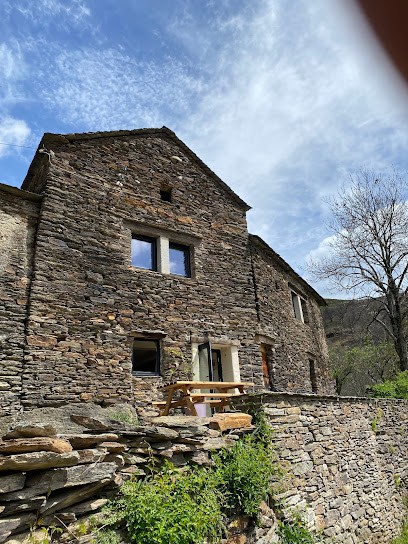 mas de la frutgere, Chambre d'Hôtes à Cassagnas