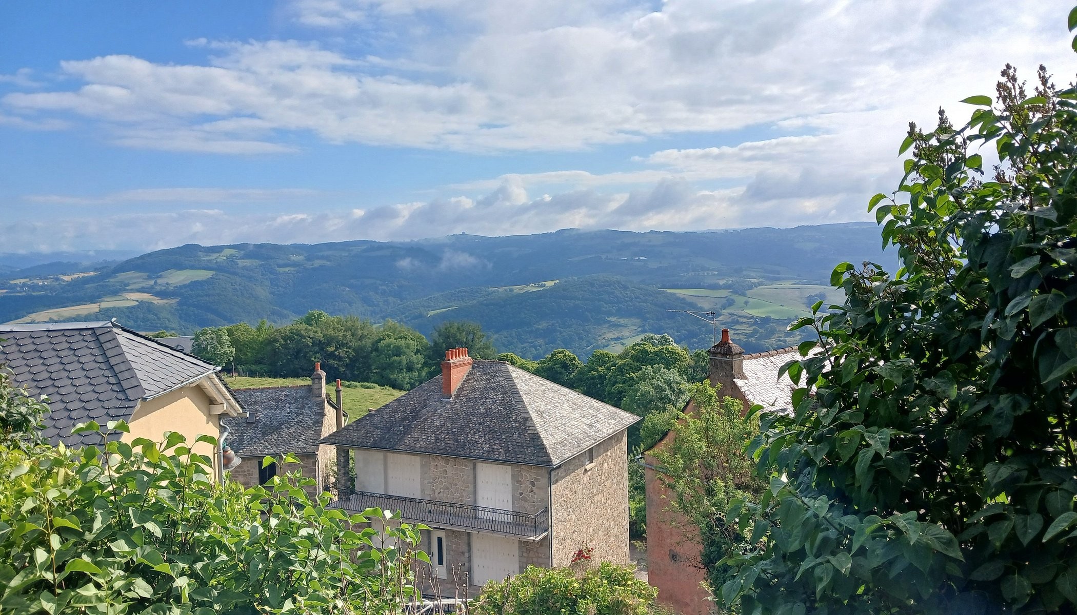 Chambre D'hôtes Les Rochers, Chambre d'Hôtes à Golinhac