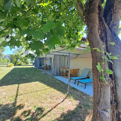 Gîte De L'akwaba 2 - Location Appartement Meublé T2, Climatisé, Jardin, Terrasse - 47160 Buzet Sur Baise / Lot Et Garonne, Location De Vacances à Buzet-sur-Baïse