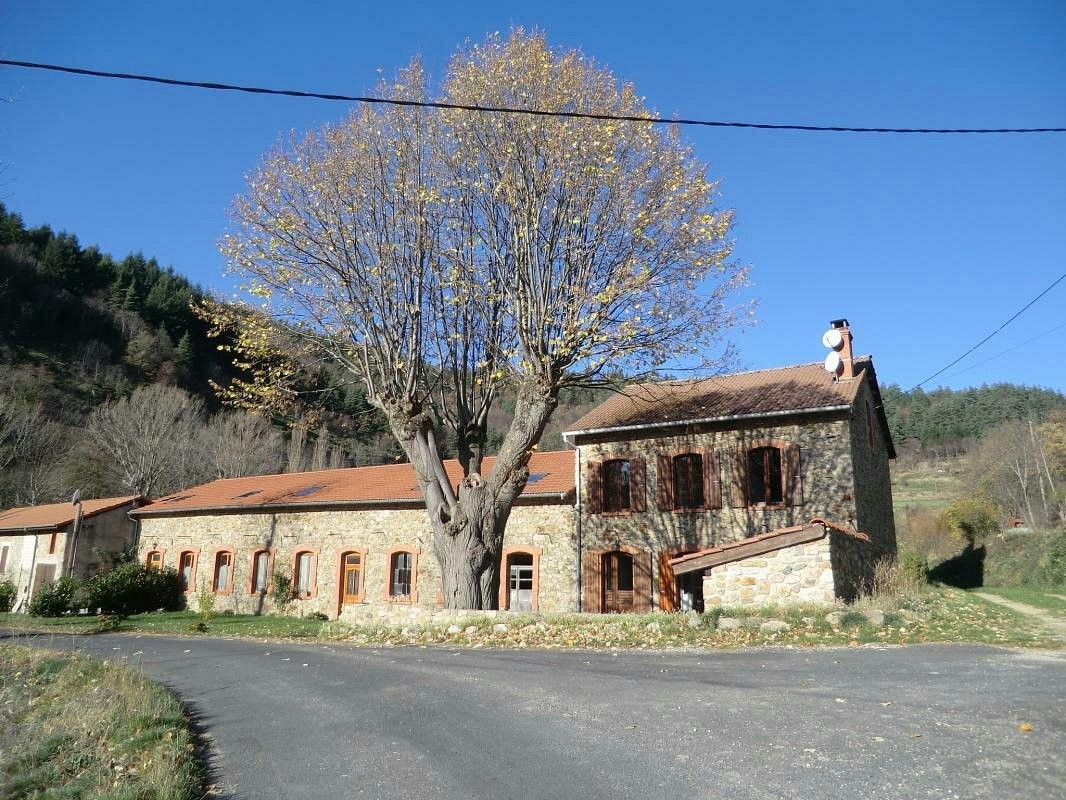 Gîte et Chambres d'hôtes - Le Moulin d'Andaure, Chambre d'Hôtes à Désaignes