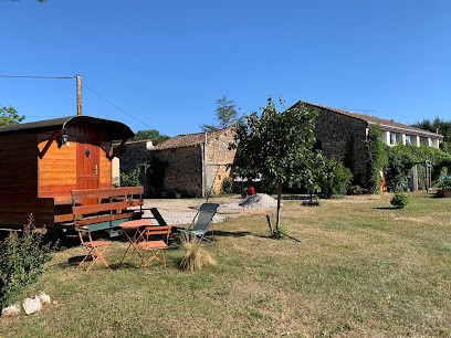 Gîte & chambres d'hôtes Le Luquet, Chambre d'Hôtes à Chazelles