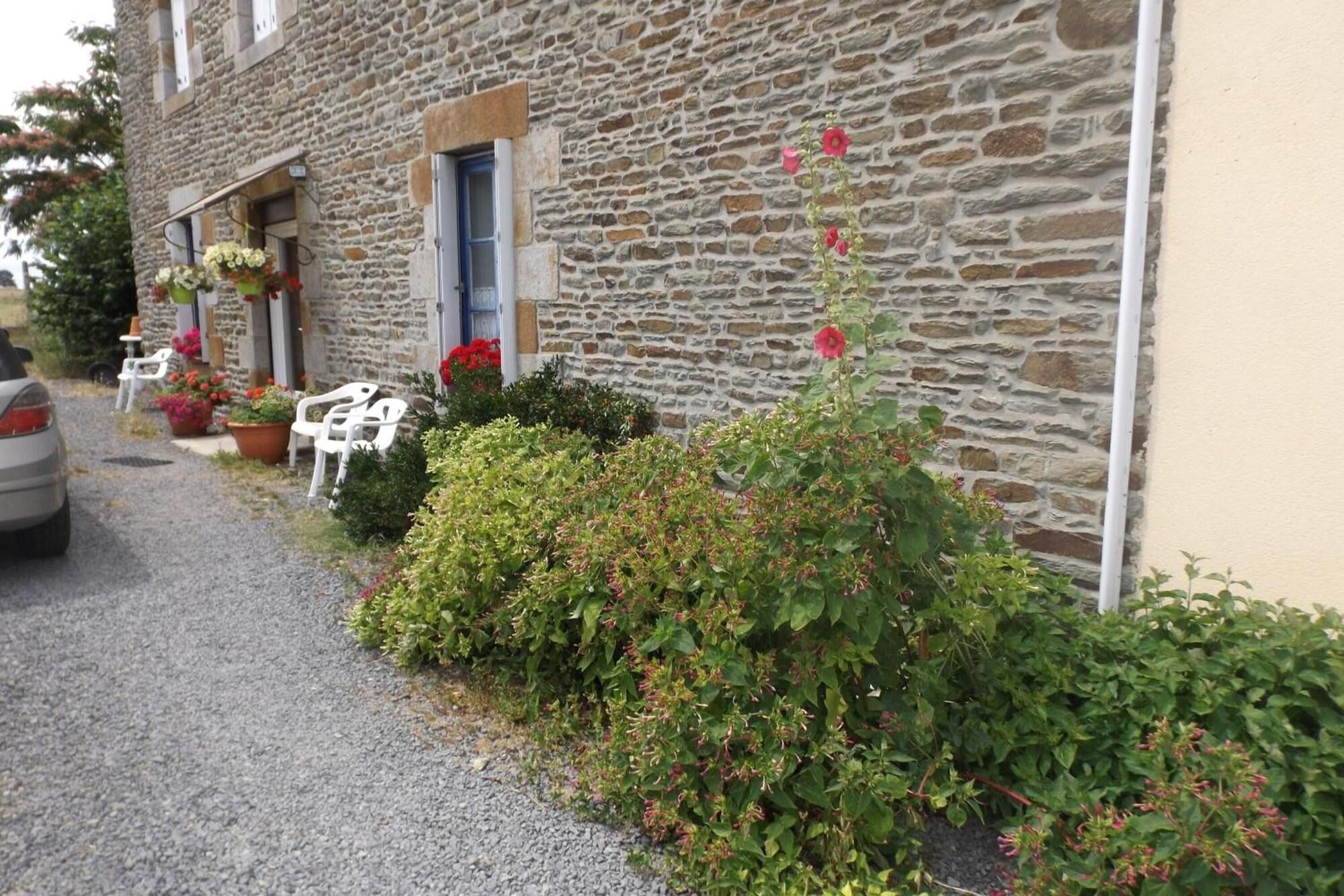 Chambres D'Hôtes Les Salles, Chambre d'Hôtes à Beauvoir