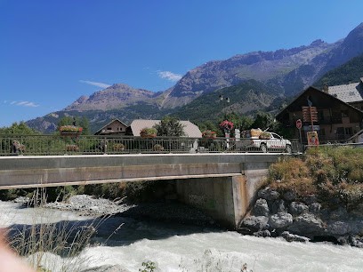 Chez Pierrot Chambres d'hôtes B&B, Chambre d'Hôtes à Vallouise-Pelvoux