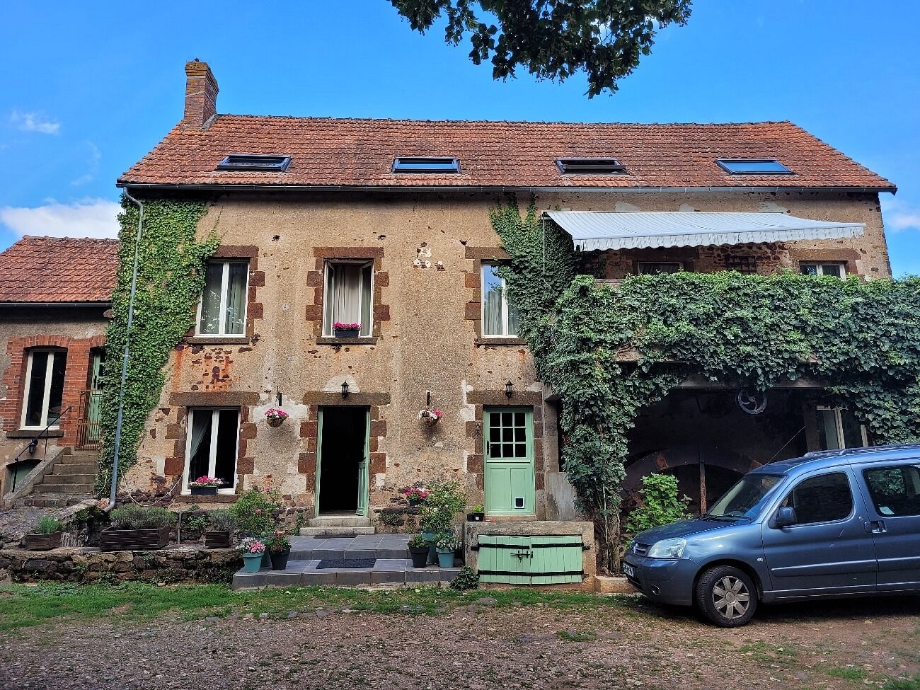 Le Moulin Du Cluzeau, Chambre d'Hôtes à Chaillac
