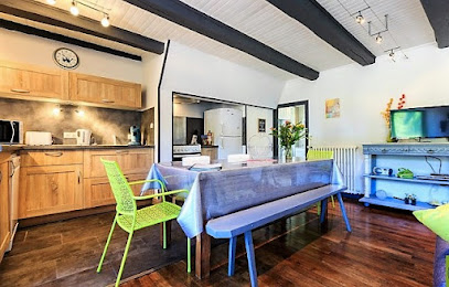 La Fermette Auvergnate Location De Vacances à la Tour-d'Auvergne