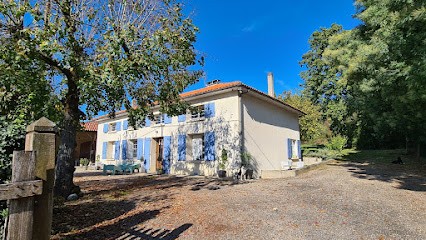 BB Le Coq en Repos, Chambre d'Hôtes à Saint-Sylvestre-sur-Lot