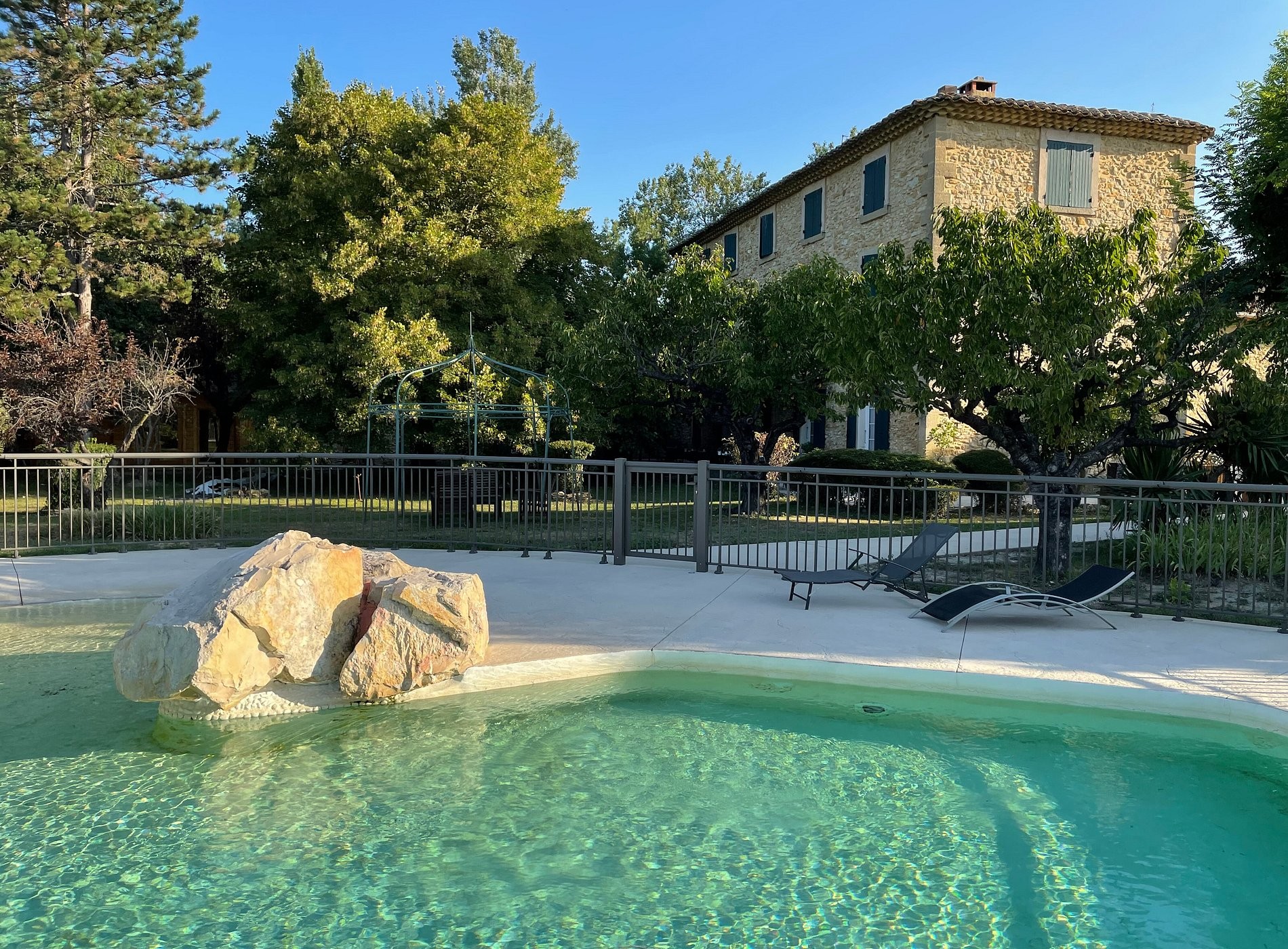 La Bastide Des Princes, Chambre d'Hôtes à Caderousse