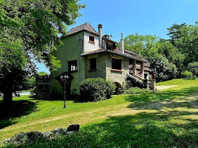 Gîte Le Bonheur, Location de Vacances à Payrac